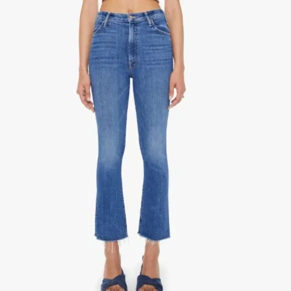 NEW MOTHER The Hustler Ankle Fray Jeans “No Promises” Blue Wash Size 26 - Picture 1 of 14